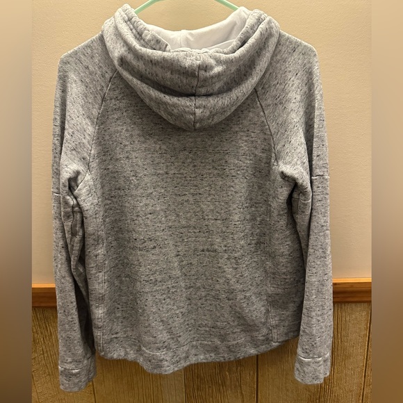 Adidas Sweatshirt - Picture 5 of 6